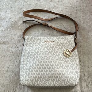 Tan Michael Kors cross body
